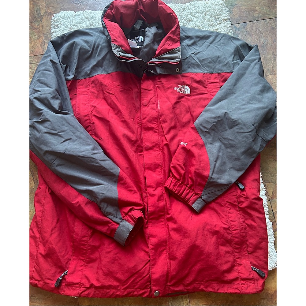 THE NORTH FACE—Men’s Utility Jacket in Red / Dark Grey. Size XXL